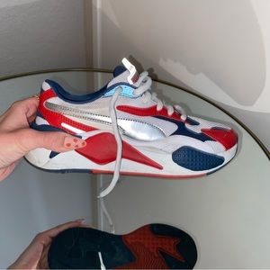 Puma Sneakers